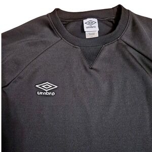 Vintage Umbro Mens Training Sweatshirt Black White Striped Soccer Top Small